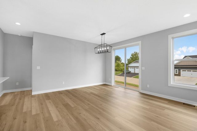 9756 Saint Andrews Drive, Elko New Market, MN 55020
