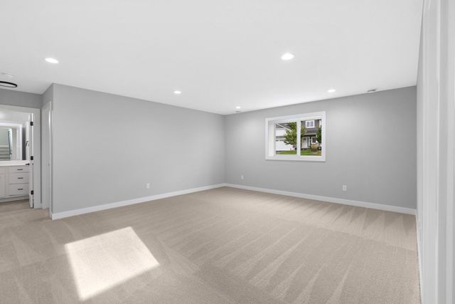 9756 Saint Andrews Drive, Elko New Market, MN 55020