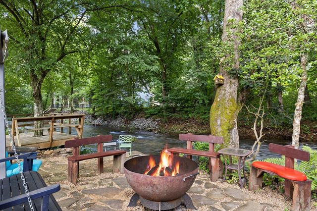6531 Mountain Laurel Road, Hiawassee, GA 30546