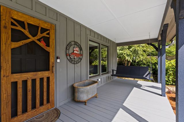 6531 Mountain Laurel Road, Hiawassee, GA 30546
