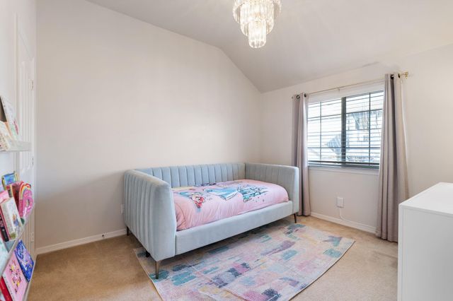 7526 N Linpar Court, Houston, TX 77040