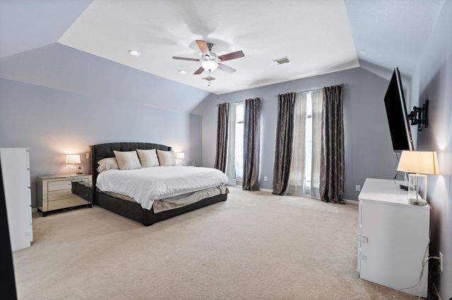 7526 N Linpar Court, Houston, TX 77040