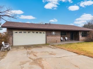 6020 FFA Lane, Dumas, TX 79029