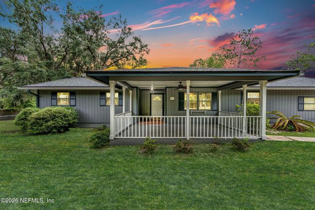 211 DOW Court, Green Cove Springs, FL 32043