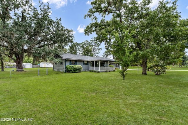 211 DOW Court, Green Cove Springs, FL 32043