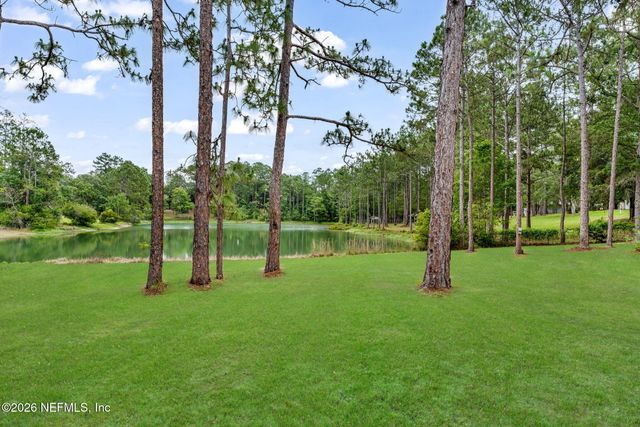 211 DOW Court, Green Cove Springs, FL 32043