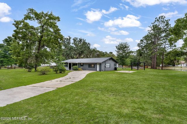 211 DOW Court, Green Cove Springs, FL 32043