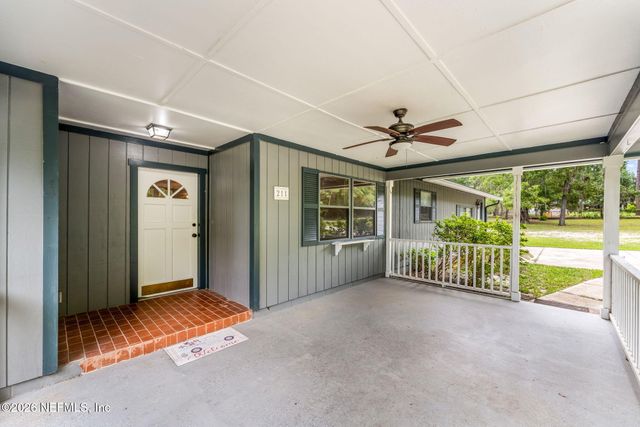 211 DOW Court, Green Cove Springs, FL 32043