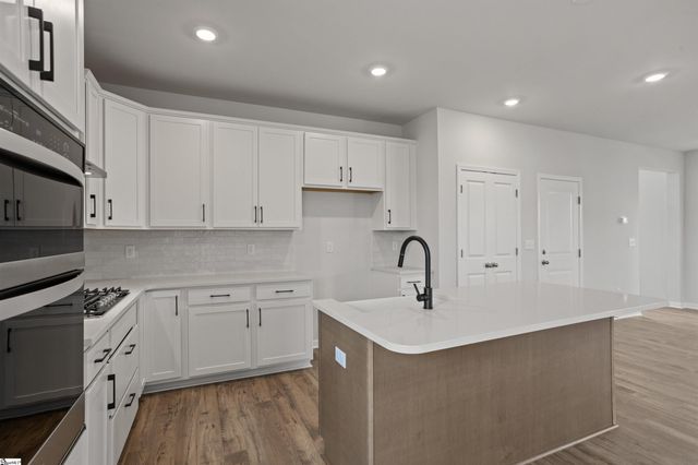 468 Sweetbay Drive, Seneca, SC 29678