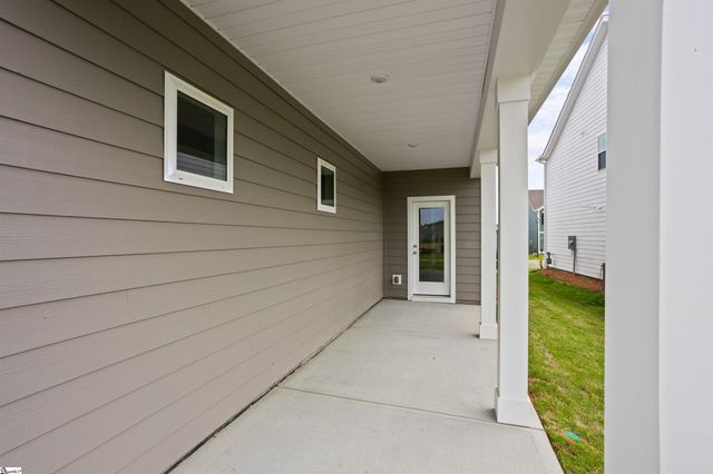468 Sweetbay Drive, Seneca, SC 29678