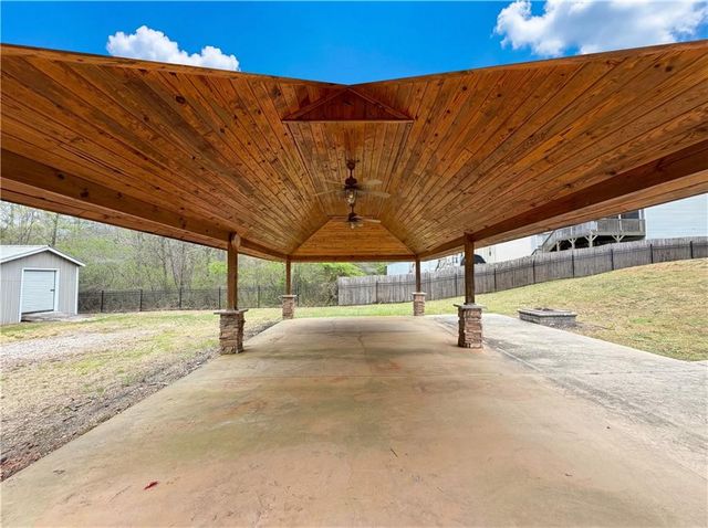 5522 Wind River Lane, Powder Springs, GA 30127