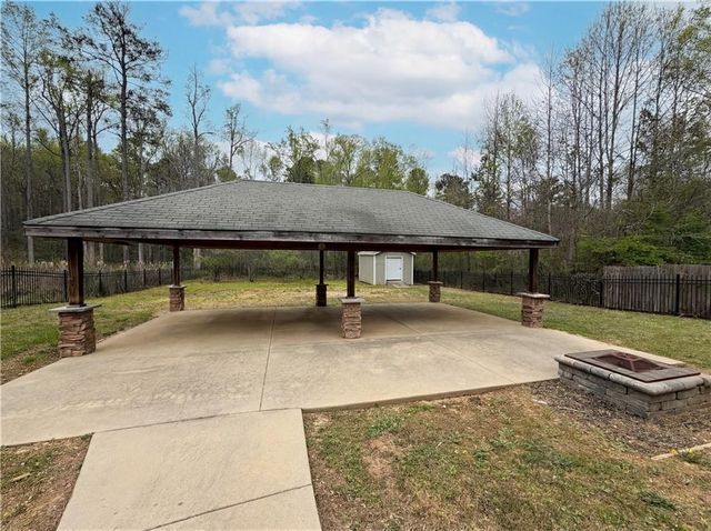 5522 Wind River Lane, Powder Springs, GA 30127