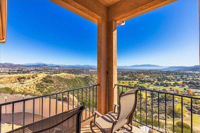 38000 Via Vista Grande, Murrieta, CA 92562