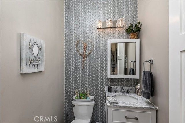 38000 Via Vista Grande, Murrieta, CA 92562