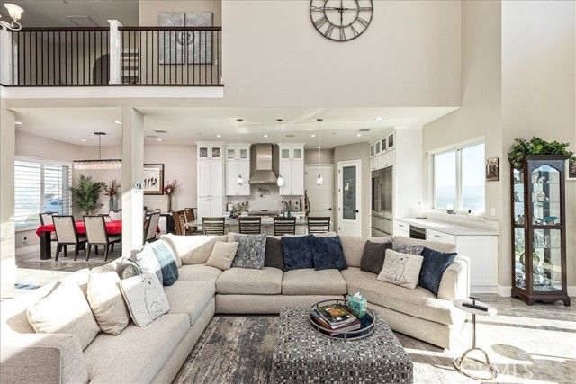 38000 Via Vista Grande, Murrieta, CA 92562