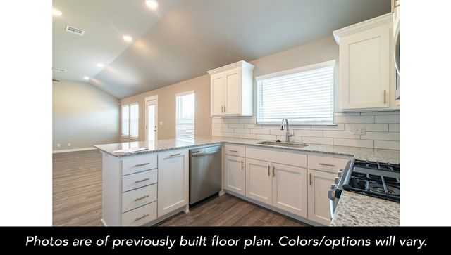 10995 S 272nd East Avenue, Coweta, OK 74429