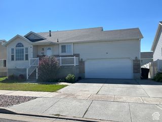 3661 W 800 S, Syracuse, UT 84075