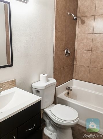 10270 Santa Cruz, Desert Hot Springs, CA 92240