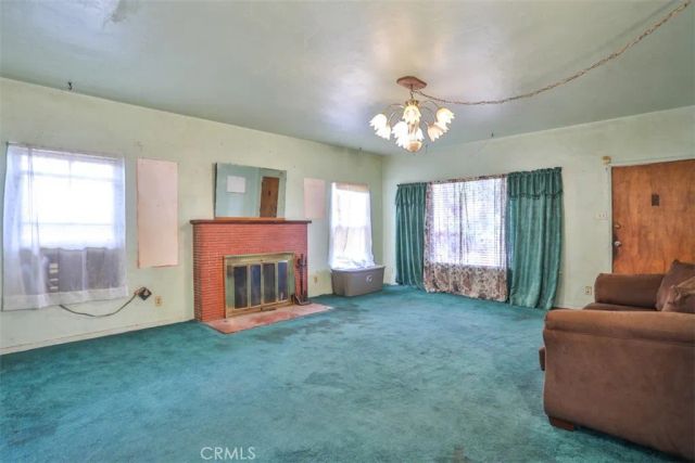 2143 Mentone Boulevard, Mentone, CA 92359