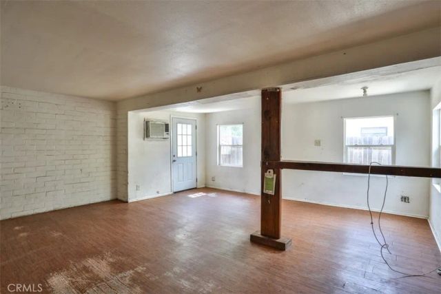 2143 Mentone Boulevard, Mentone, CA 92359
