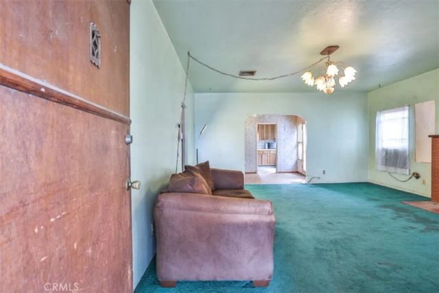 2143 Mentone Boulevard, Mentone, CA 92359