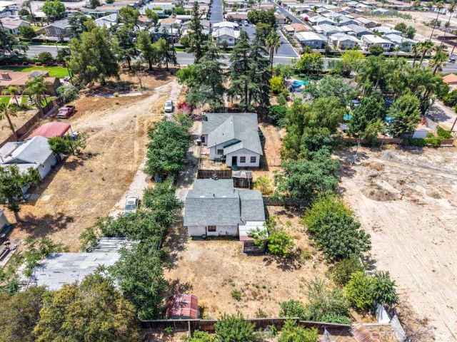 2143 Mentone Boulevard, Mentone, CA 92359