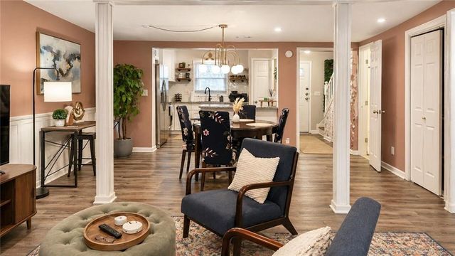 169 Willow Stream Court, Roswell, GA 30076