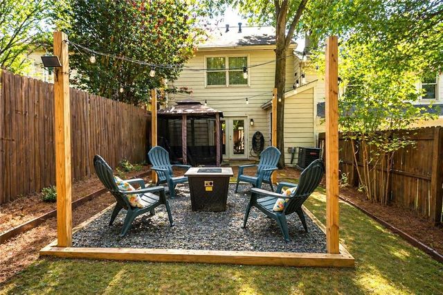 169 Willow Stream Court, Roswell, GA 30076