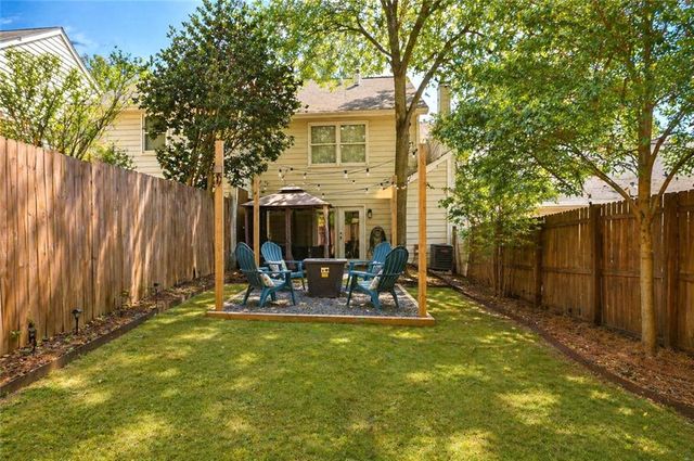 169 Willow Stream Court, Roswell, GA 30076