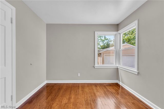 21106 Gardenview Drive, Maple Heights, OH 44137