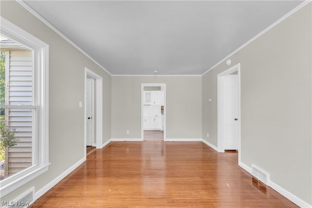 21106 Gardenview Drive, Maple Heights, OH 44137