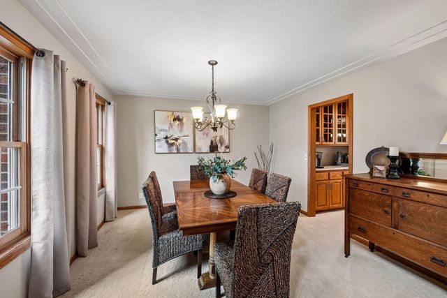 15370 80th Place N, Maple Grove, MN 55311