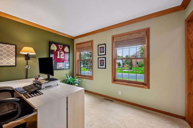15370 80th Place N, Maple Grove, MN 55311