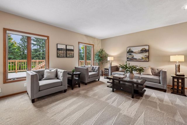 15370 80th Place N, Maple Grove, MN 55311