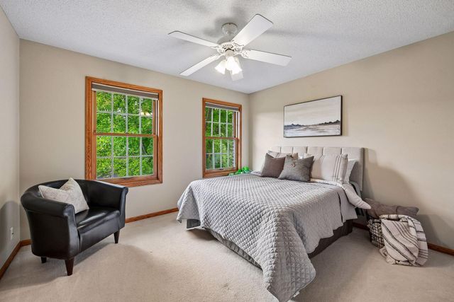 15370 80th Place N, Maple Grove, MN 55311