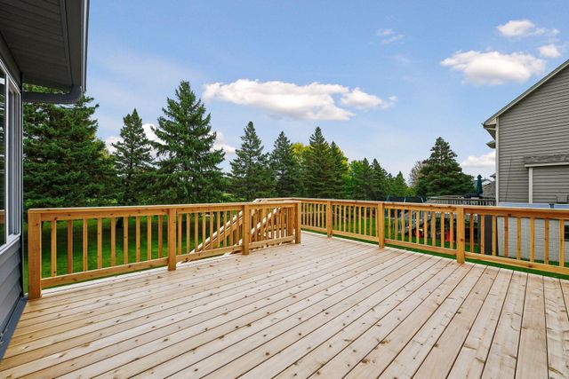15370 80th Place N, Maple Grove, MN 55311
