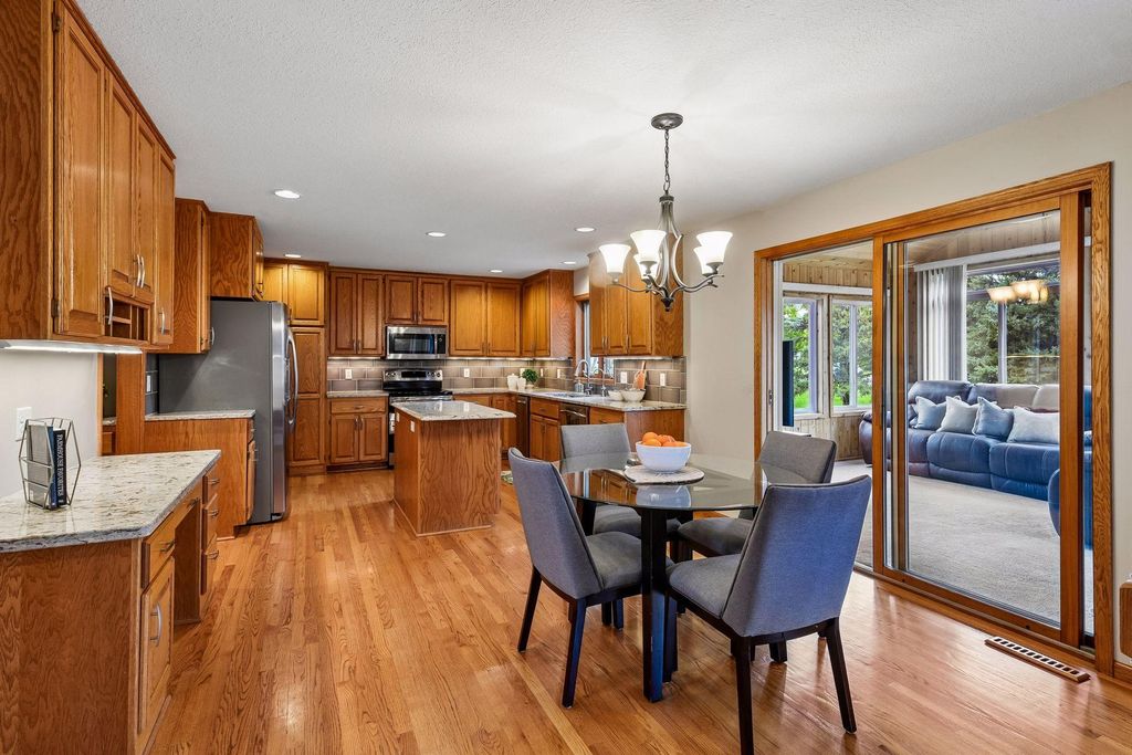 15370 80th Place N, Maple Grove, MN 55311 — photo 5