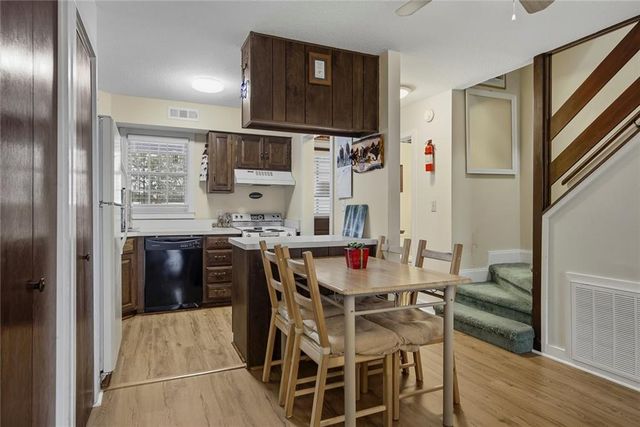 26 Mountain View Court, Waleska, GA 30183