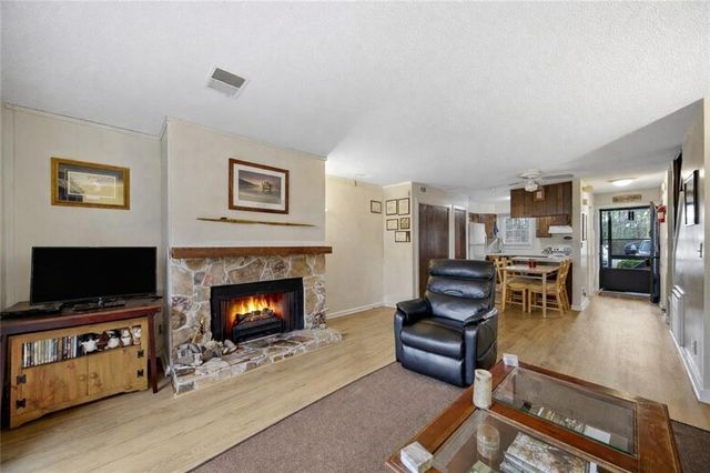 26 Mountain View Court, Waleska, GA 30183