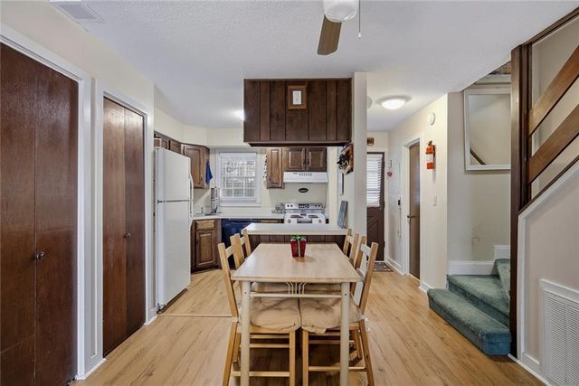 26 Mountain View Court, Waleska, GA 30183