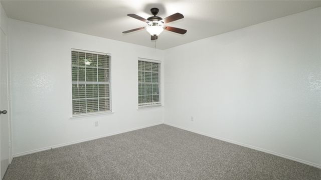 4006 Collin Court, Heartland, TX 75126