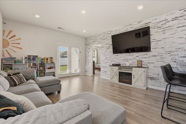 2303 Tintern Rd, Lebanon, TN 37087