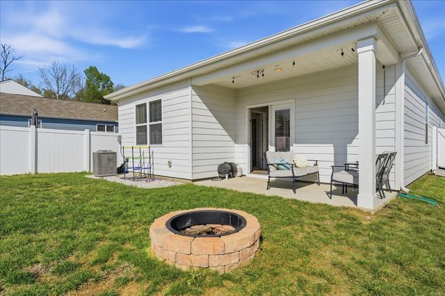 2303 Tintern Rd, Lebanon, TN 37087