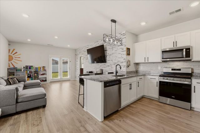 2303 Tintern Rd, Lebanon, TN 37087