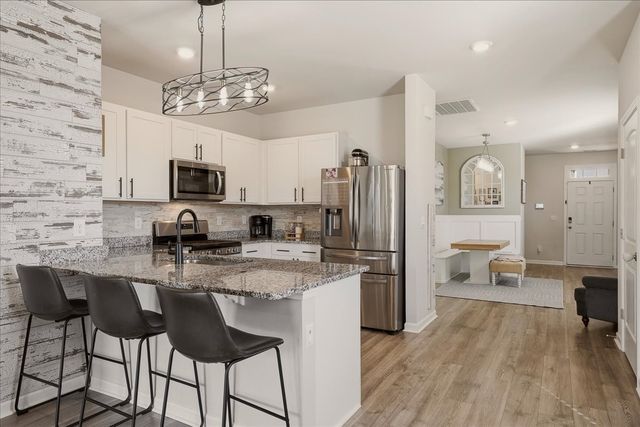 2303 Tintern Rd, Lebanon, TN 37087