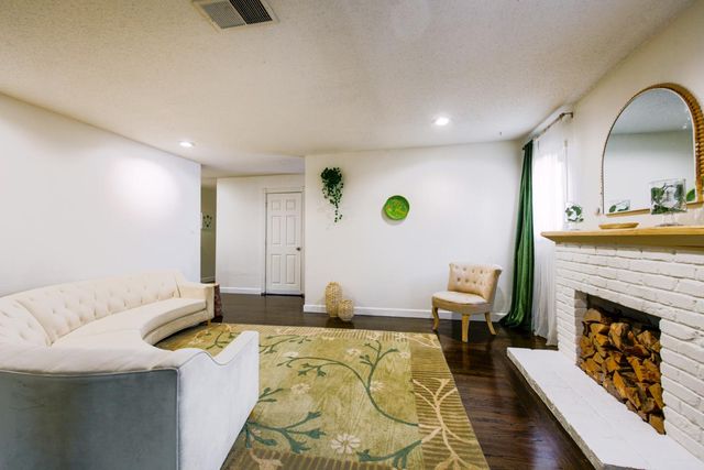 10537 Abbottford Way, Rancho Cordova, CA 95670