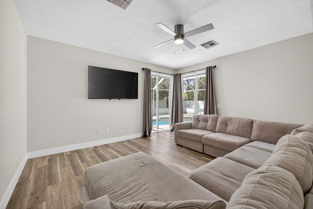 6122 NW Daroco Terrace, Port St. Lucie, Port St Lucie, FL 34986