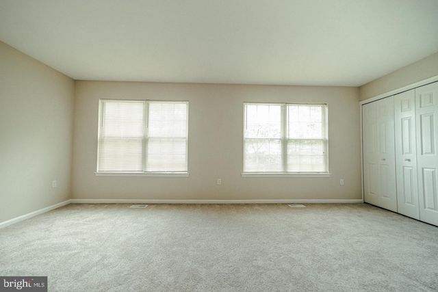 5702 CAMBRIDGE DR, Fredericksburg, VA 22407