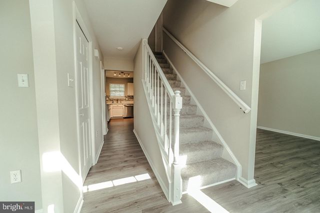 5702 CAMBRIDGE DR, Fredericksburg, VA 22407