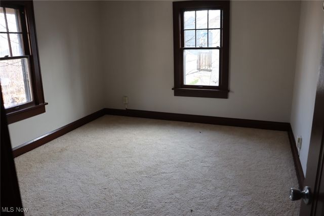 1418 Piper Court NW, Canton, OH 44703